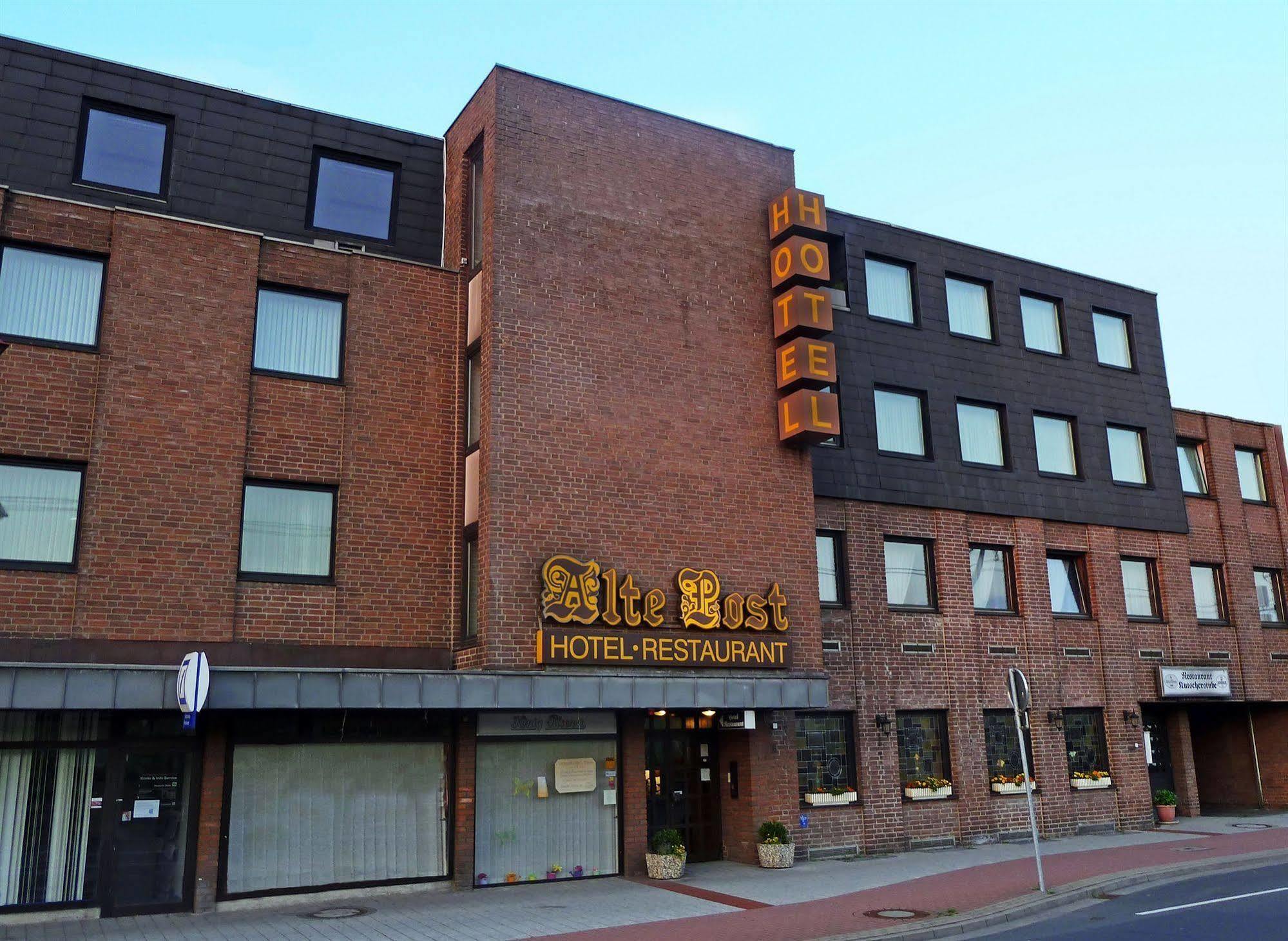 Hotel Alte Post Lehrte Exterior foto
